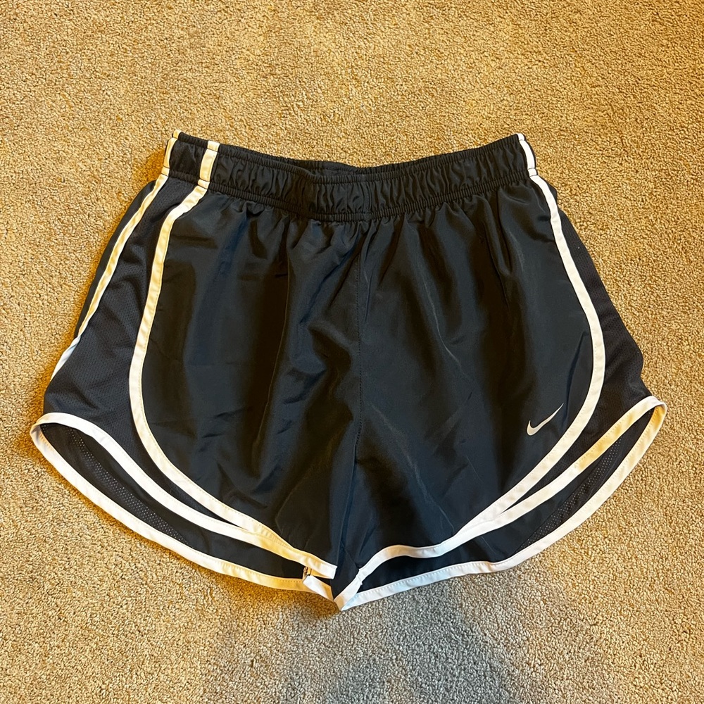 Women’s Nike Tempo Running Shorts